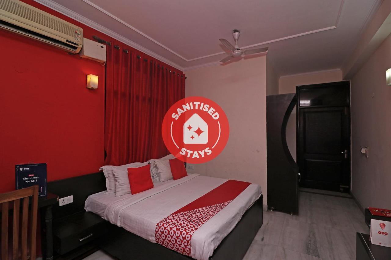 Oyo 79434 Hotel Green Villa นาคปุระ ภายนอก รูปภาพ