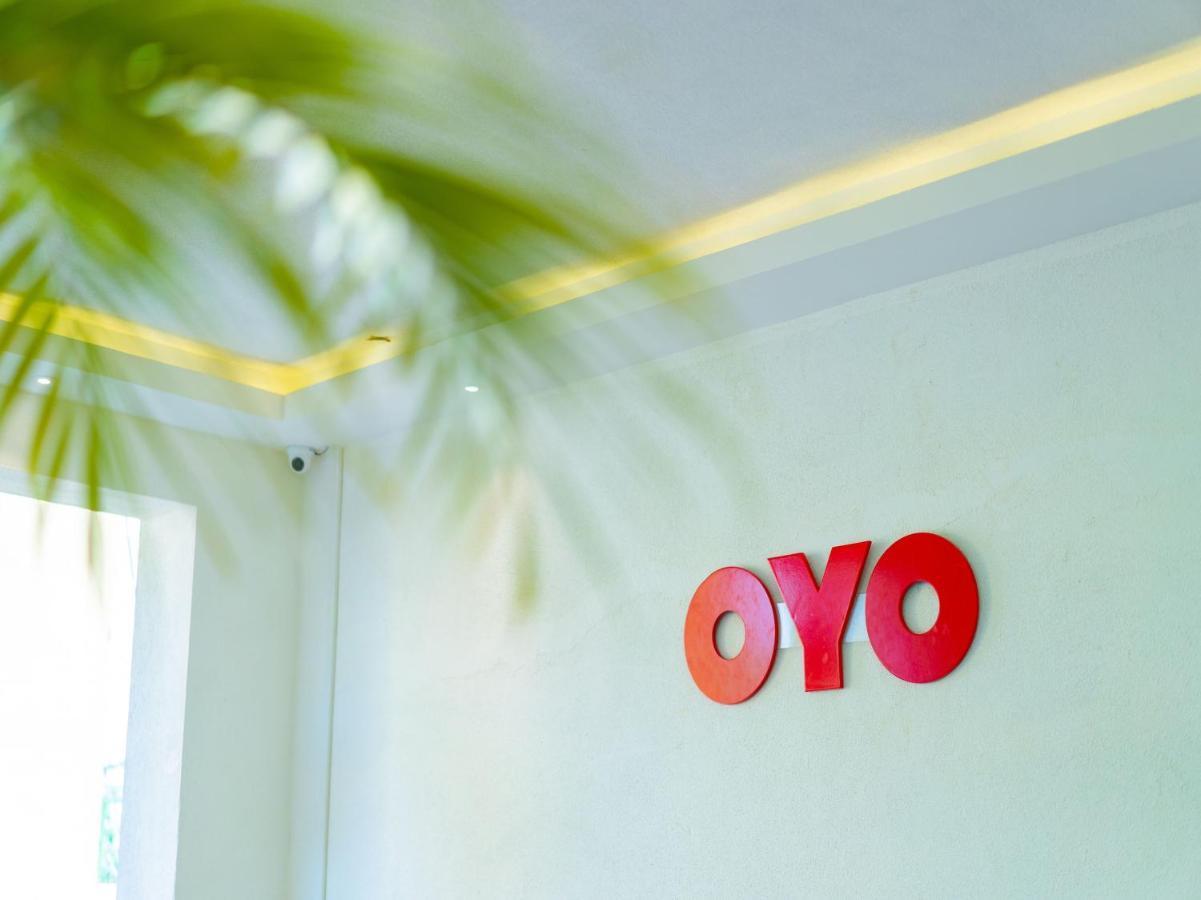 Oyo 79434 Hotel Green Villa นาคปุระ ภายนอก รูปภาพ