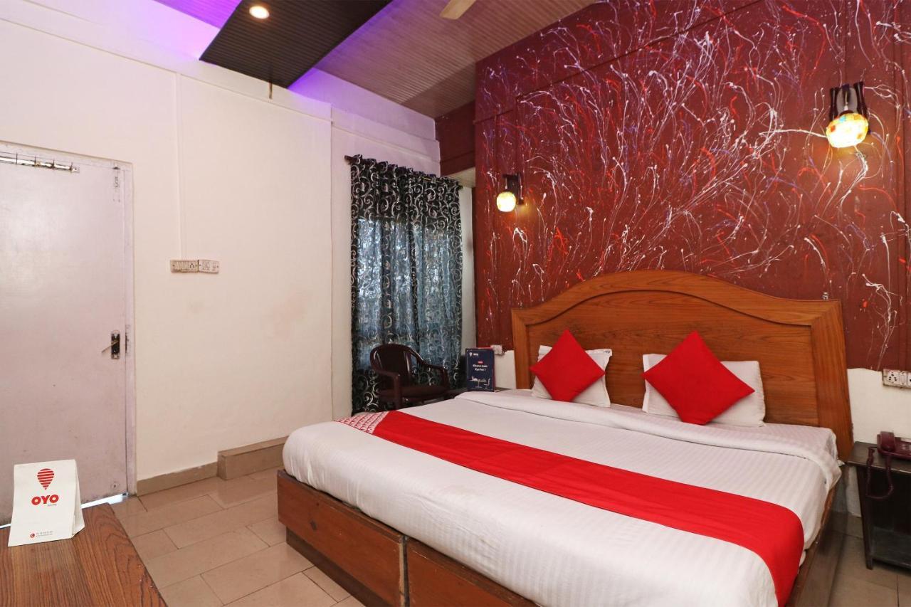Oyo 79434 Hotel Green Villa นาคปุระ ภายนอก รูปภาพ